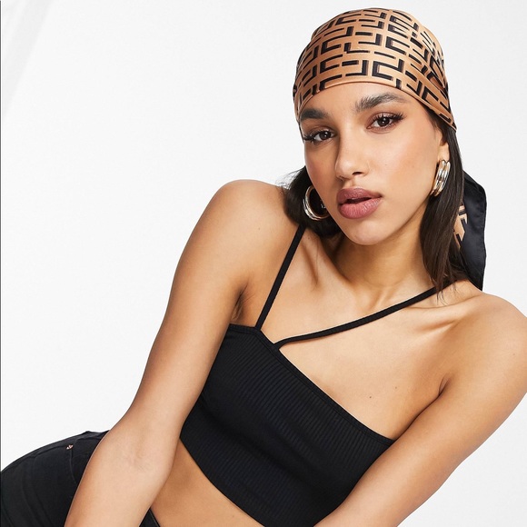 ASOS scarf - Picture 5 of 8